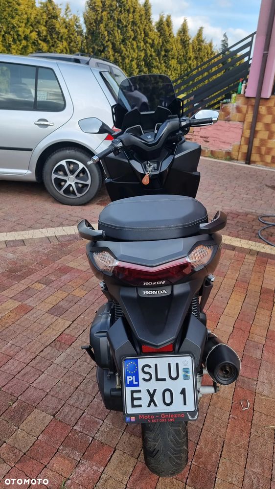 Honda NSS - 8