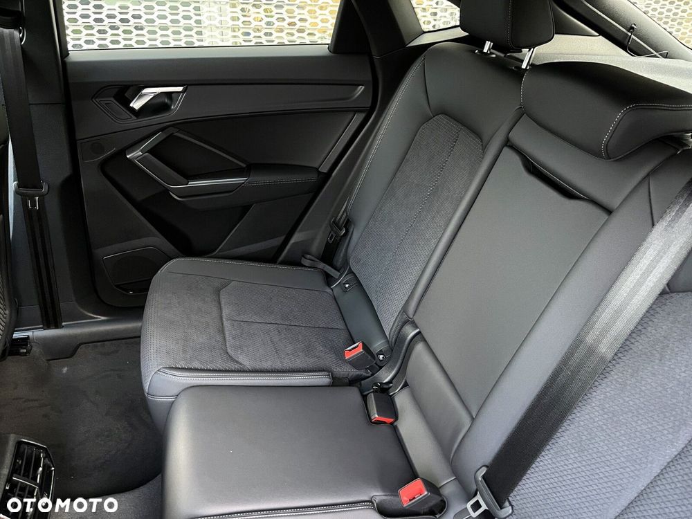 Audi Q3 Sportback - 22