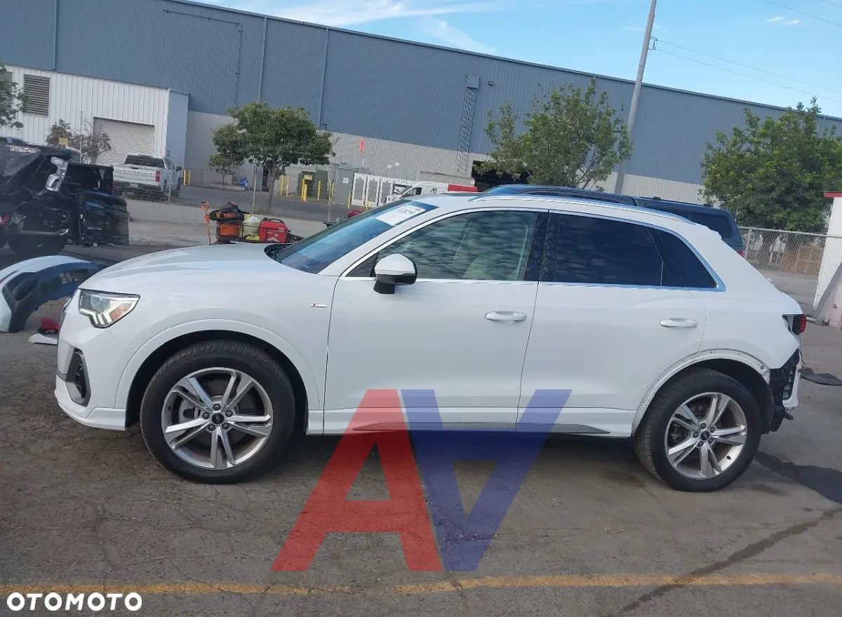 Audi Q3 45 TFSI quattro S tronic S line - 8