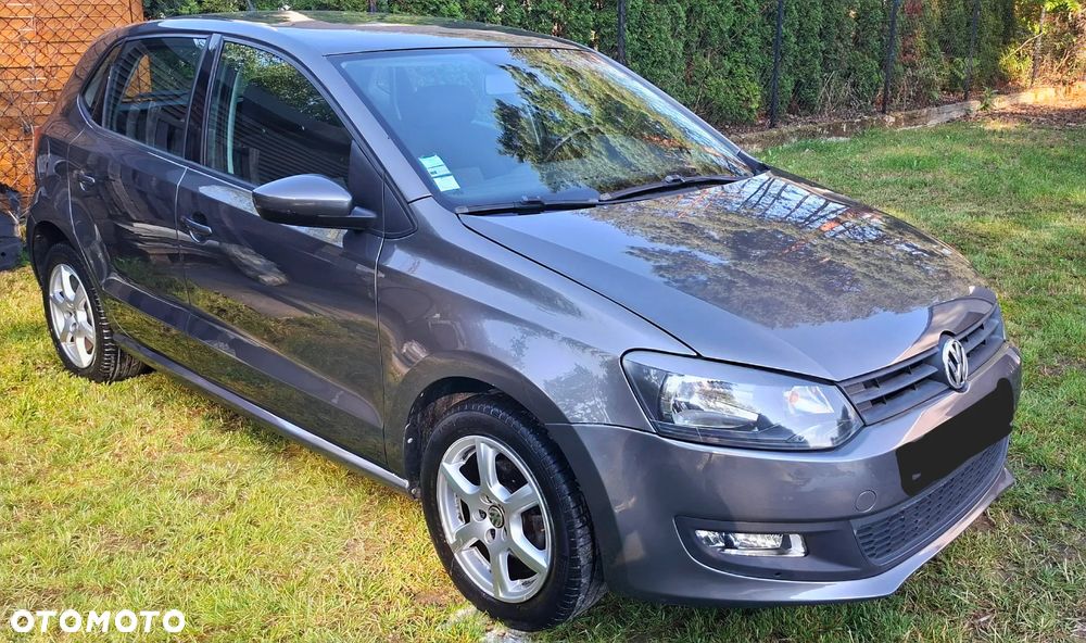 Volkswagen Polo - 2