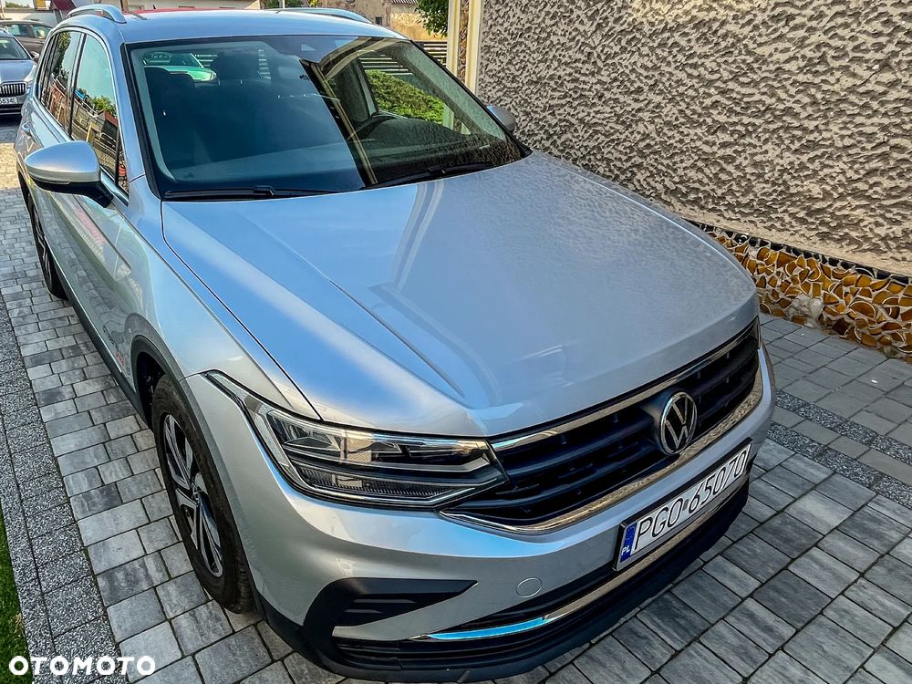 Volkswagen Tiguan - 28