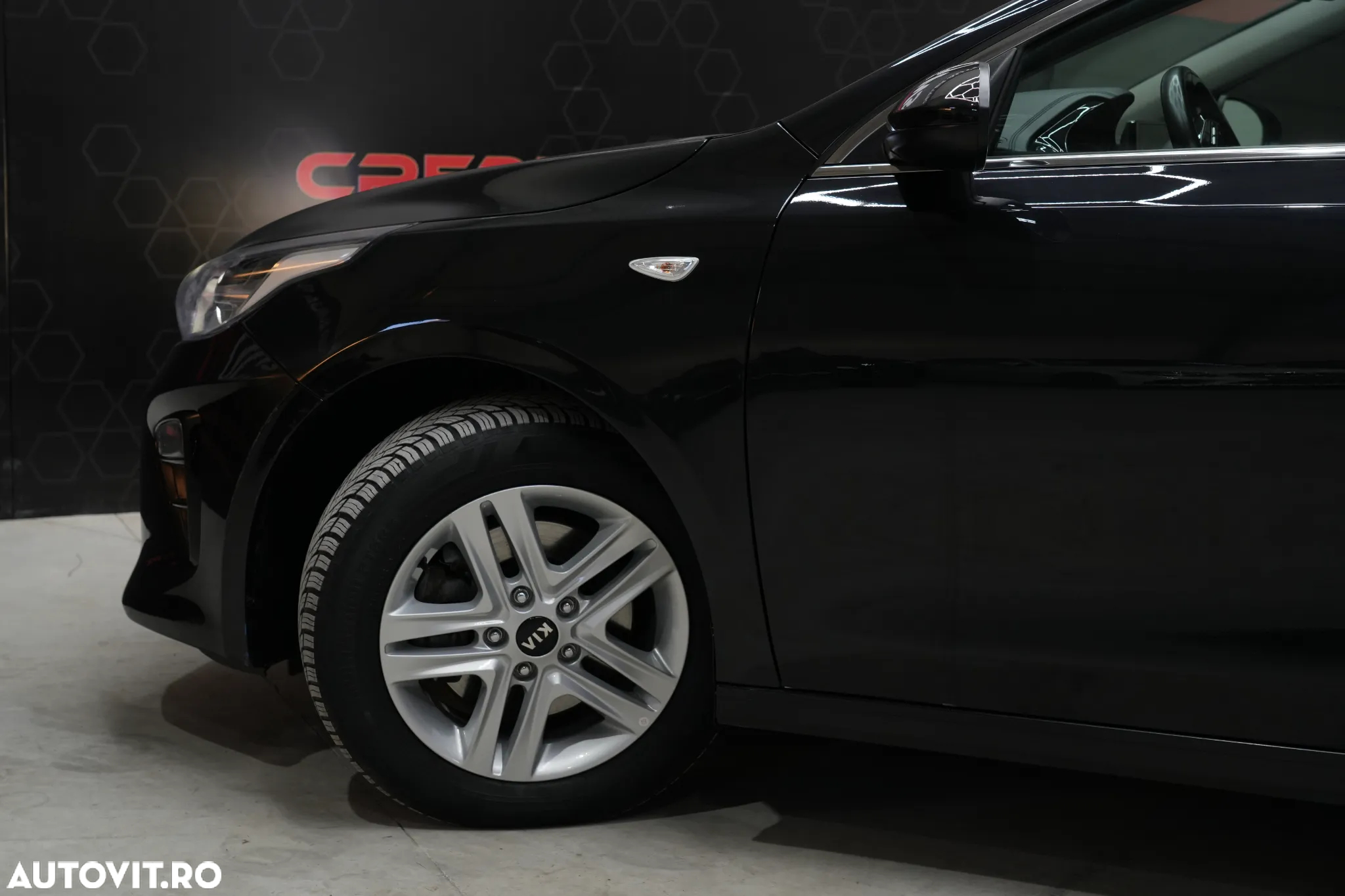 Kia Ceed 1.6 CRDi Eco-Dynamics+ (48V Mild-Hybrid) DCT7 Spirit - 33