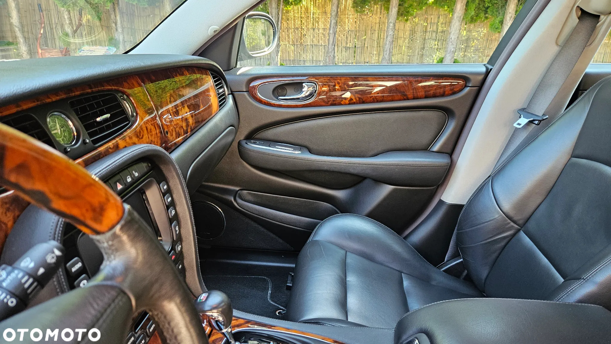Jaguar XJR 4.2 - 16