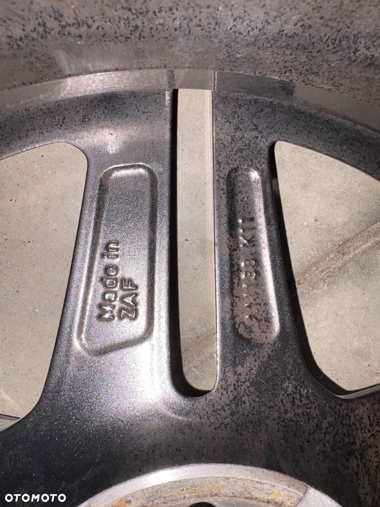Felgi Mercedes-Benz W177 A2054019600, W205 A2054011200 , 8,5Jx18 ET49 - 18