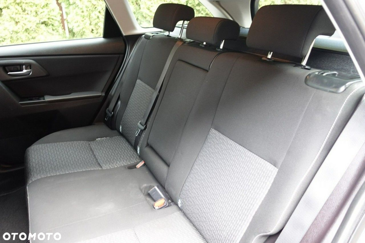 Toyota Auris - 17