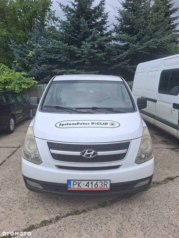 Hyundai H-1 2.5 CRDi Comfort - 2