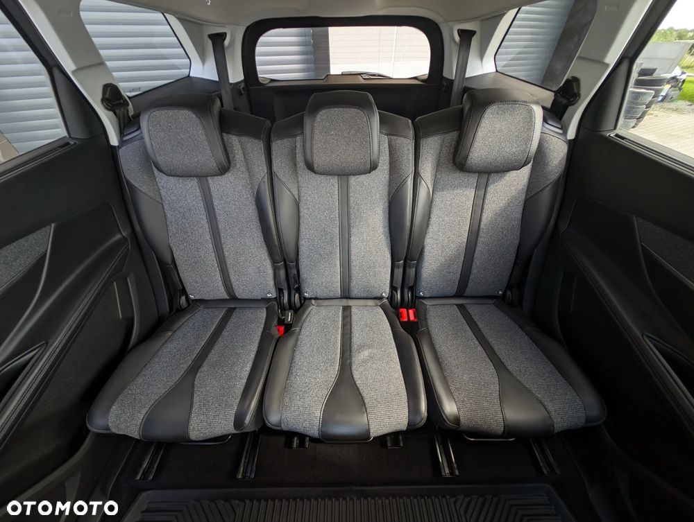Peugeot 5008 2.0 BlueHDI Allure S&S - 37