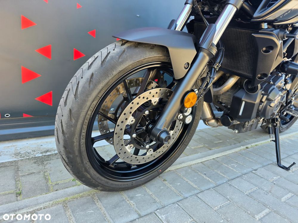 Yamaha MT - 14