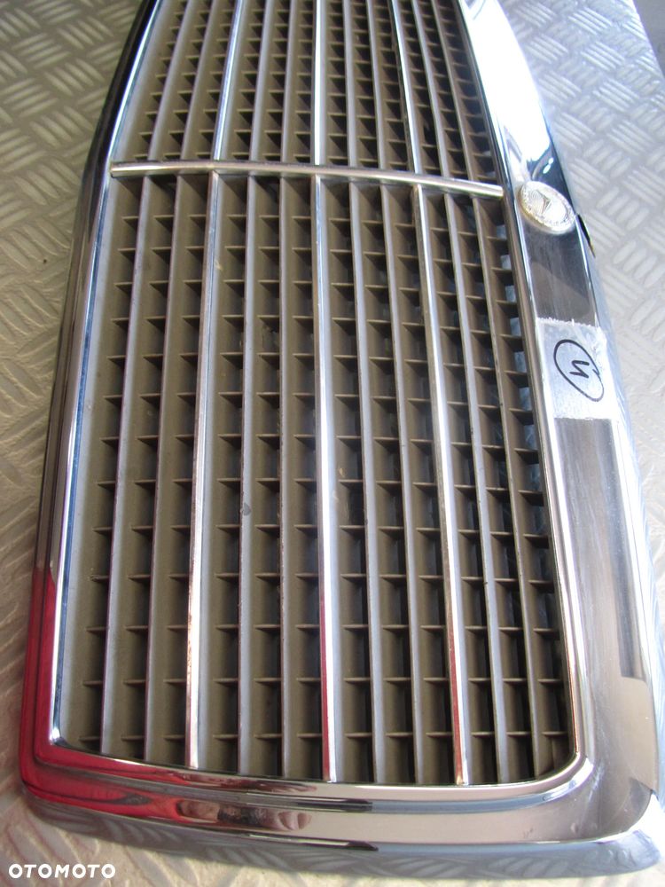 atrapa 1248800583 - 2