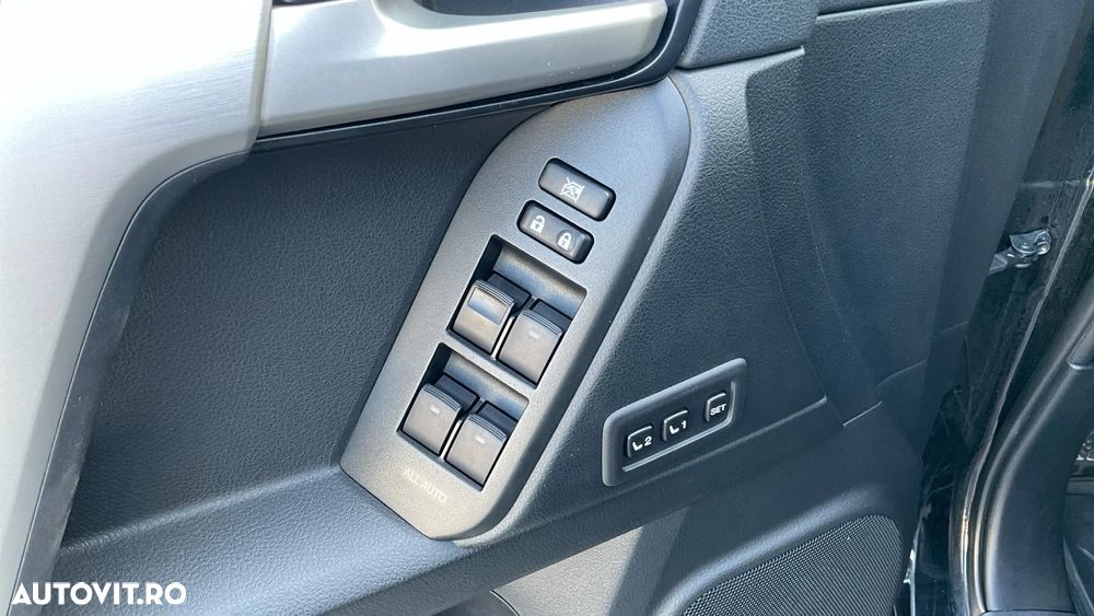 Toyota Land Cruiser 2.8l Turbo D-4D A/T AVS 5 locuri Luxury - 32