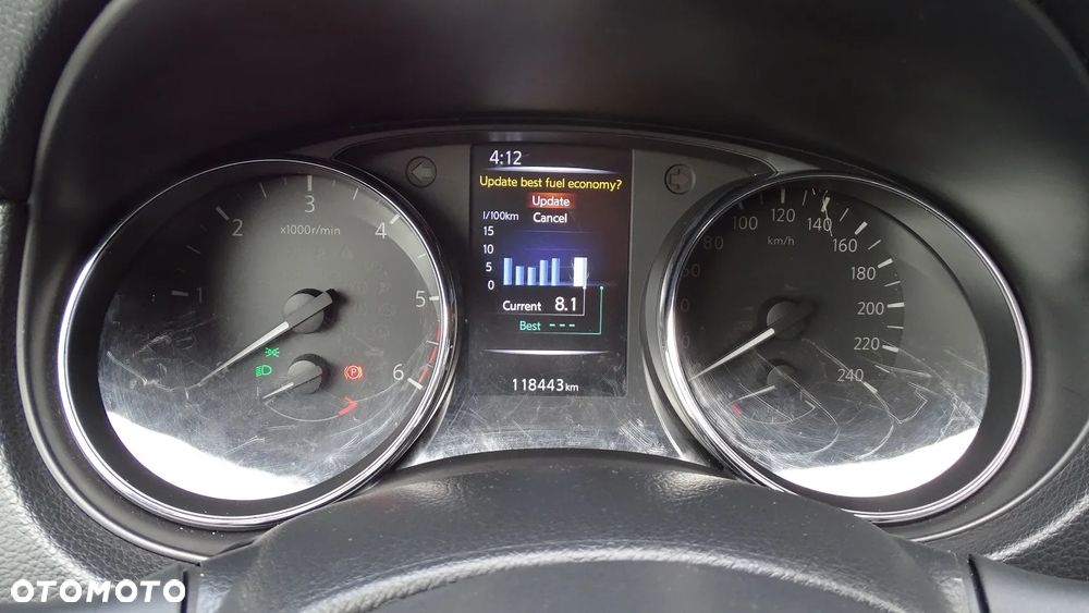 Nissan Qashqai 1.5 dCi DPF acenta - 24