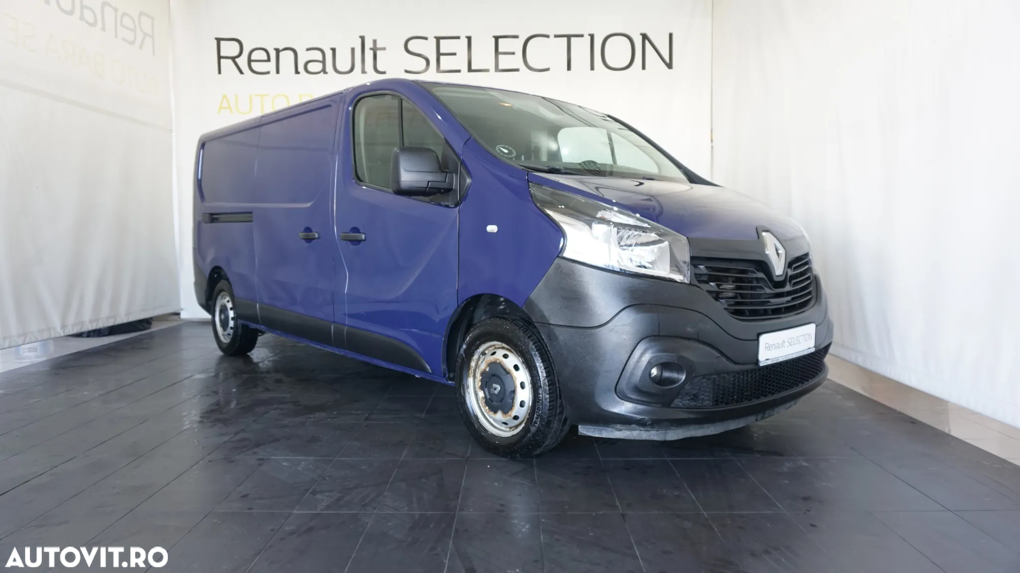 Renault Trafic - 2