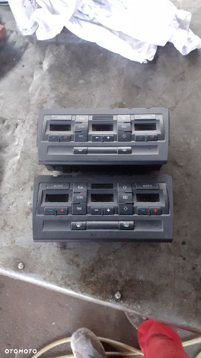 Panel klimatyzacji 8E0 820 043 BL - 1