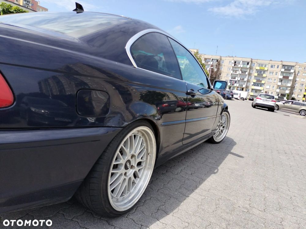 BMW Seria 3 320 CI - 9