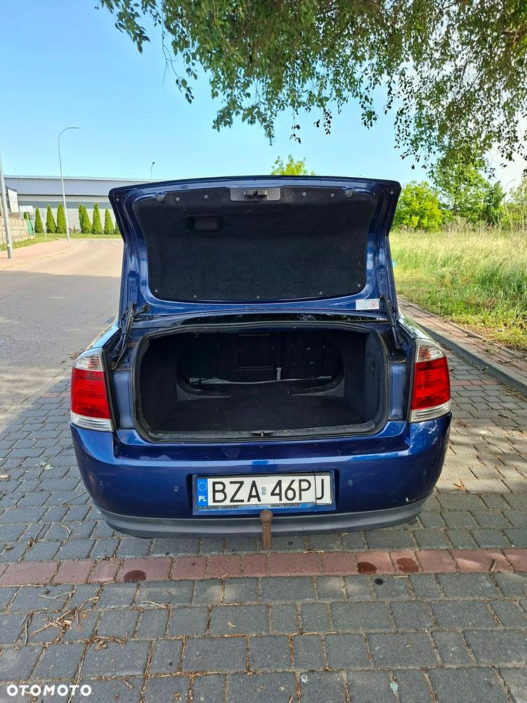 Opel Vectra 1.9 CDTI Essentia - 6