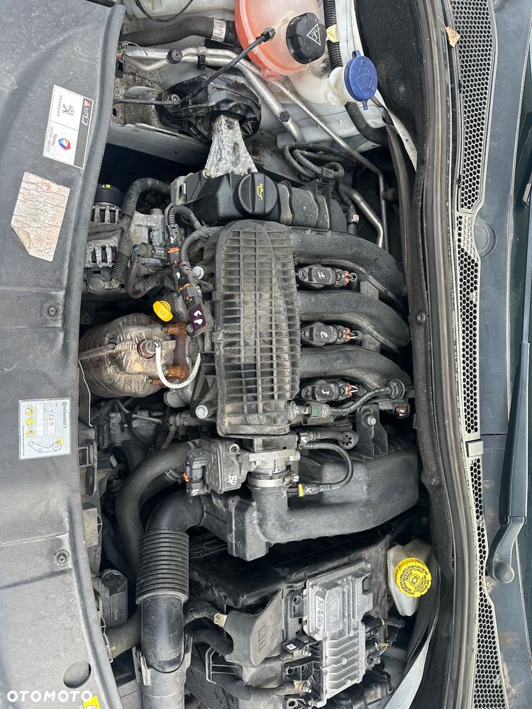 Peugeot 2008 PureTech 82 ETG5 STOP&START Allure - 11