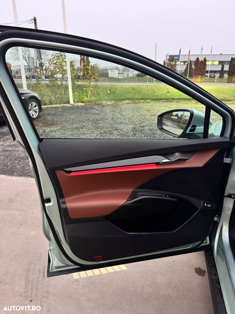 Skoda Enyaq iV Electric 80 - 11