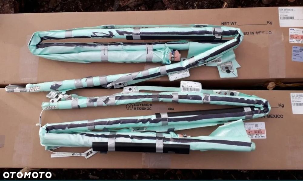 Kurtyna powietrzna Airbag lewa prawa Ford Edge II GT4B-R042D95-AF GT4B-R042D94-AF 2015 2016 2017 - 1