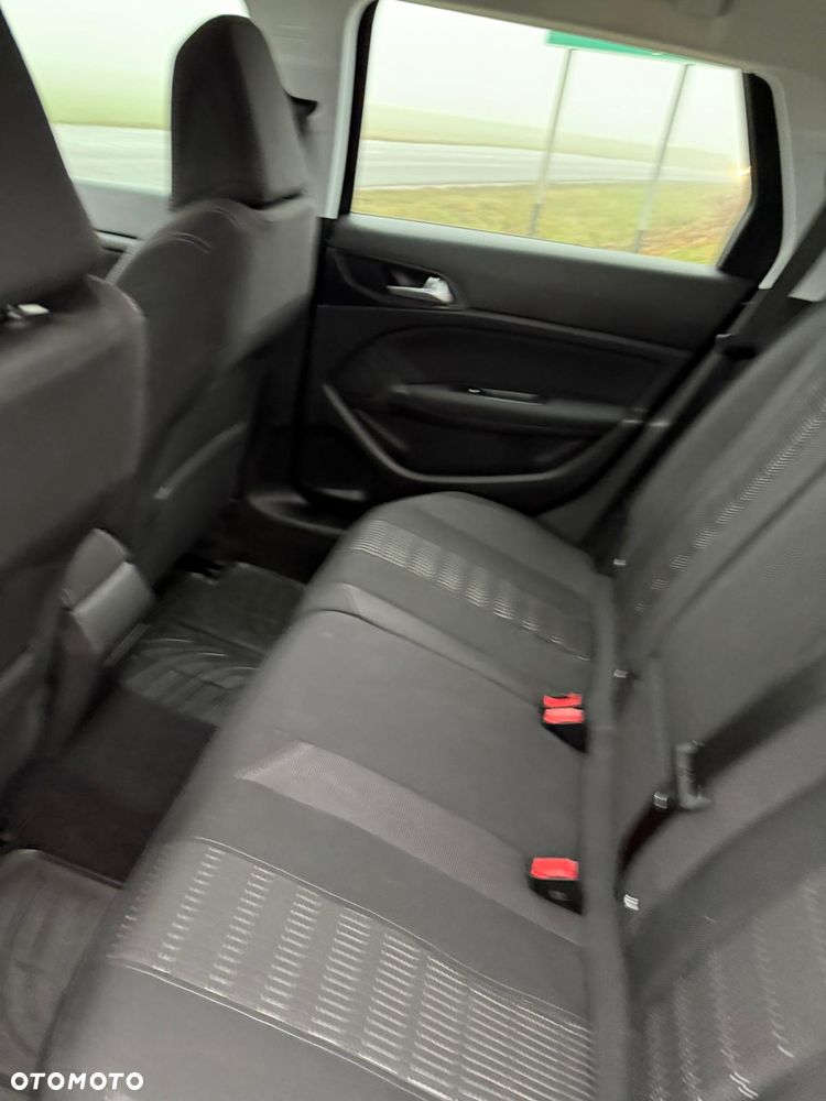 Peugeot 308 BlueHDi 100 Stop & Start Business-Line - 29