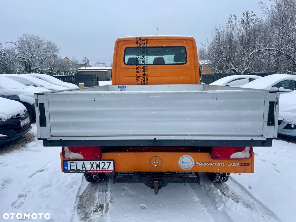Mercedes-Benz Sprinter - 10