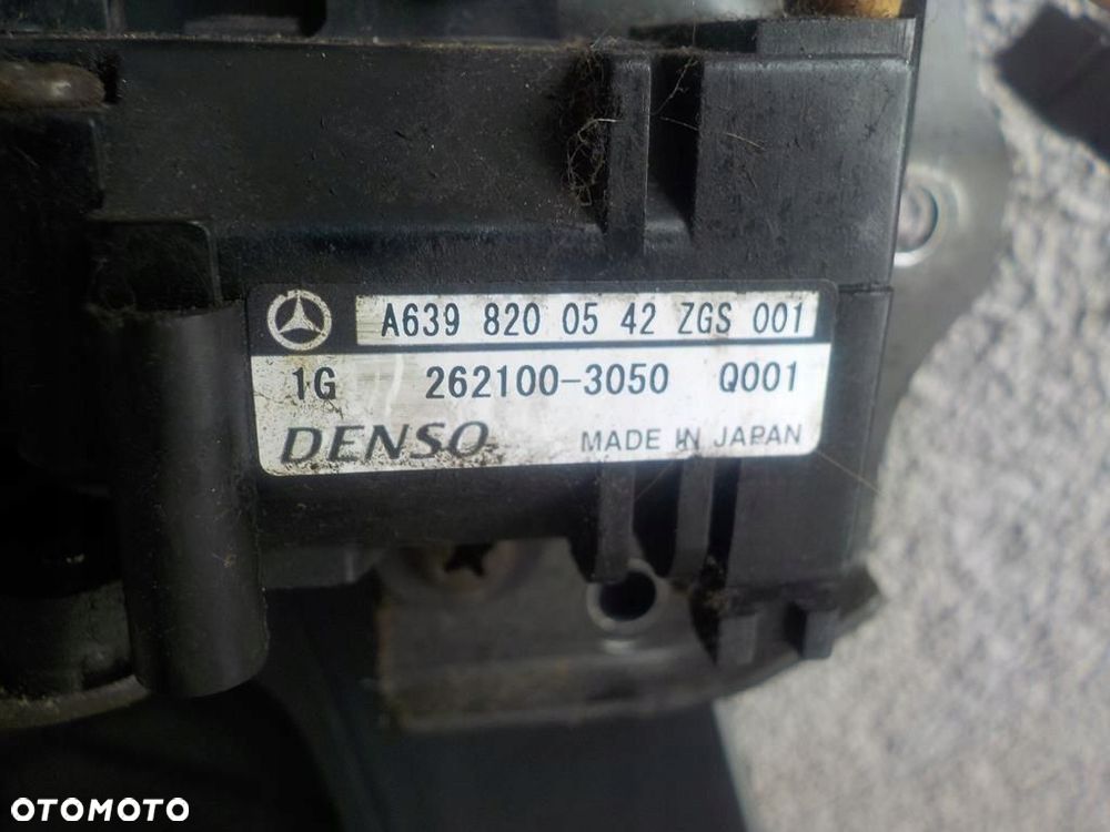 VITO 639 DŁUGI SZYBA PRAWA TYLNA KAROSERYJNA EL. - 5