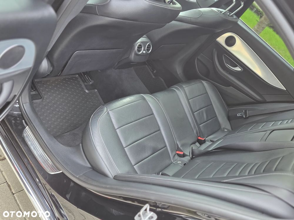 Mercedes-Benz Klasa E 220 d 4Matic T 9G-TRONIC - 10