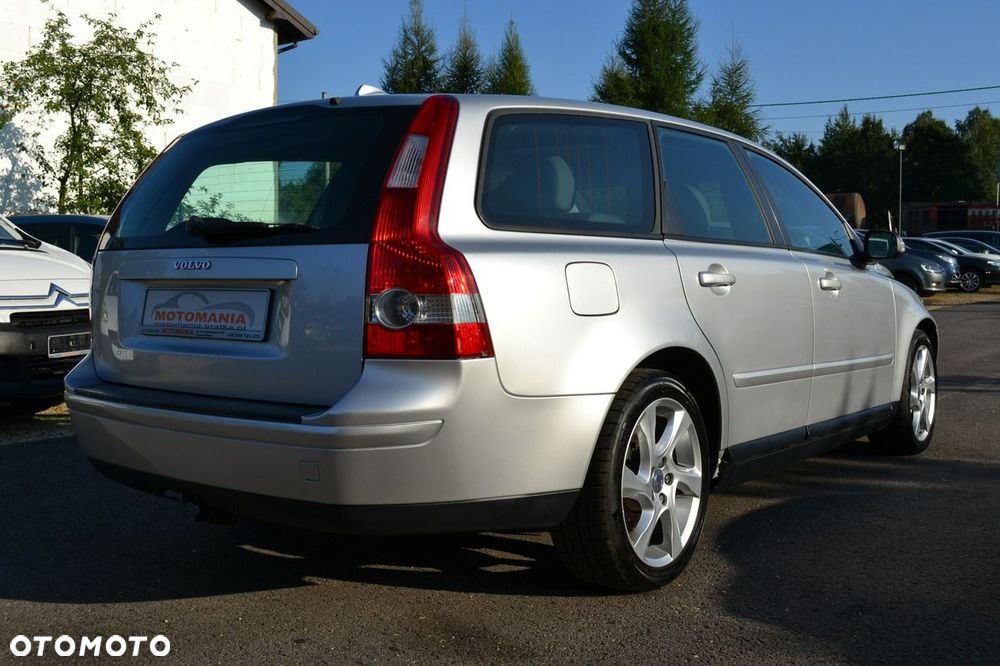 Volvo V50 - 4