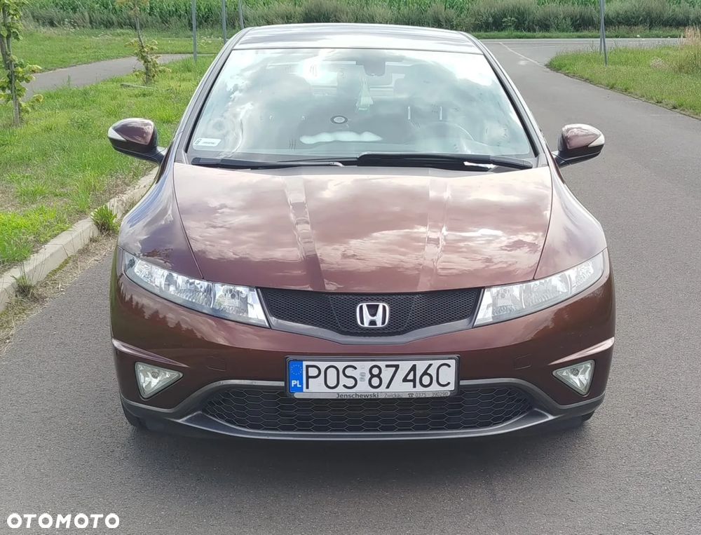 Honda Civic Hatchback 08-12 - 5