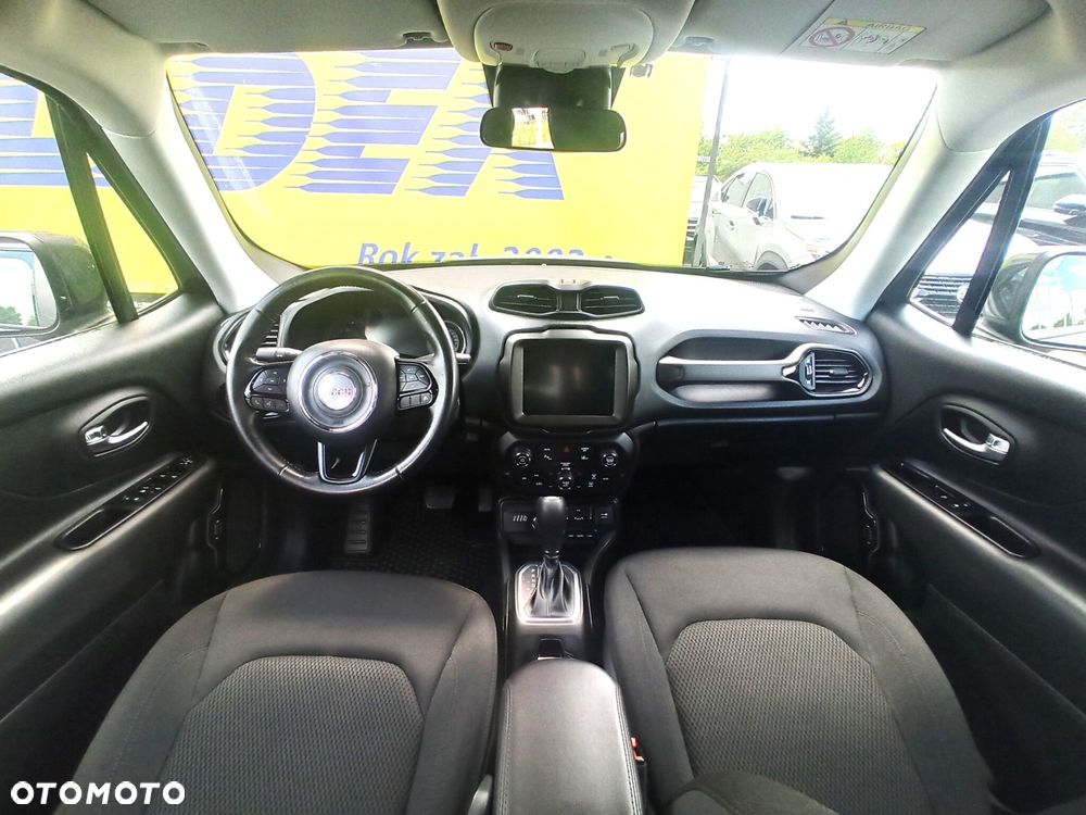 Jeep Renegade - 12
