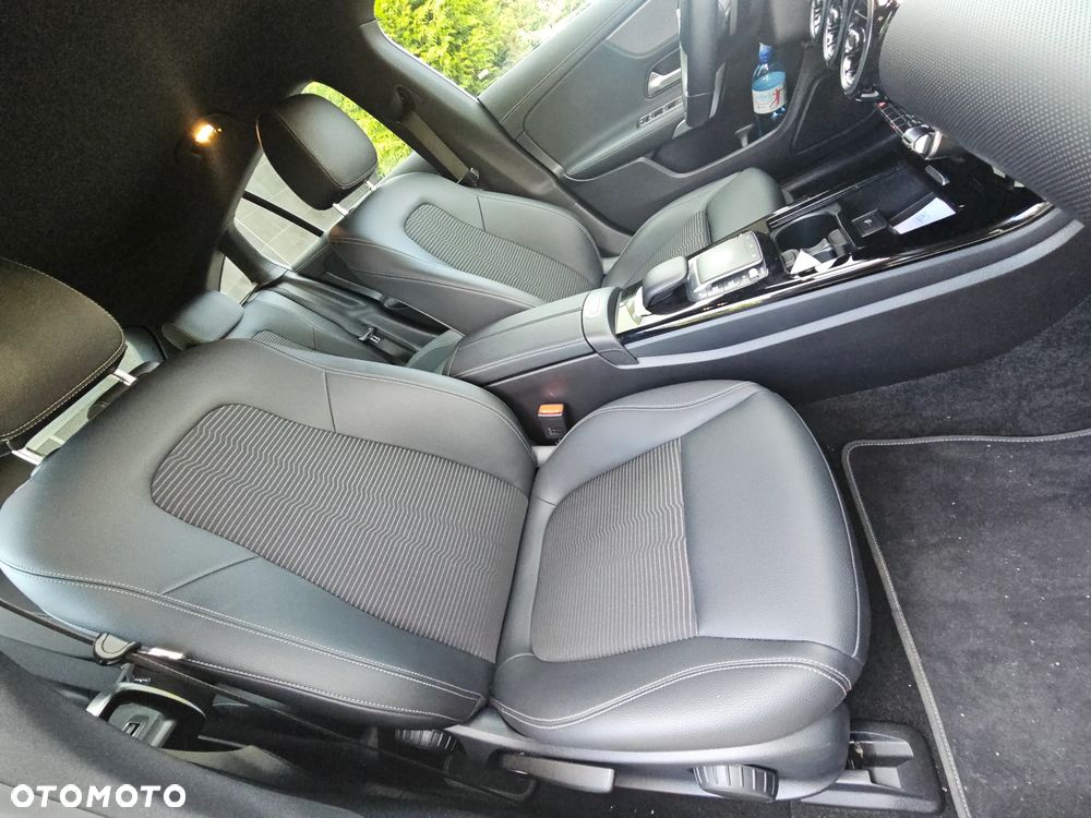 Mercedes-Benz CLA 200 d 8G-DCT Edition Progressive Line - 20