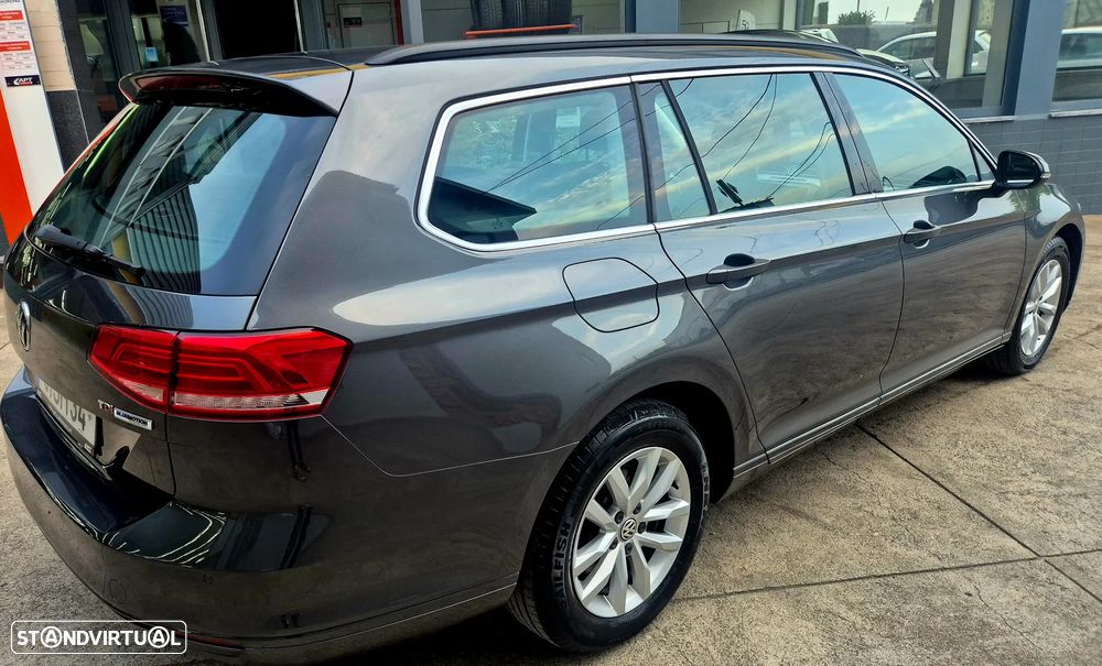VW Passat Variant 1.6 TDI BlueMotion - 13