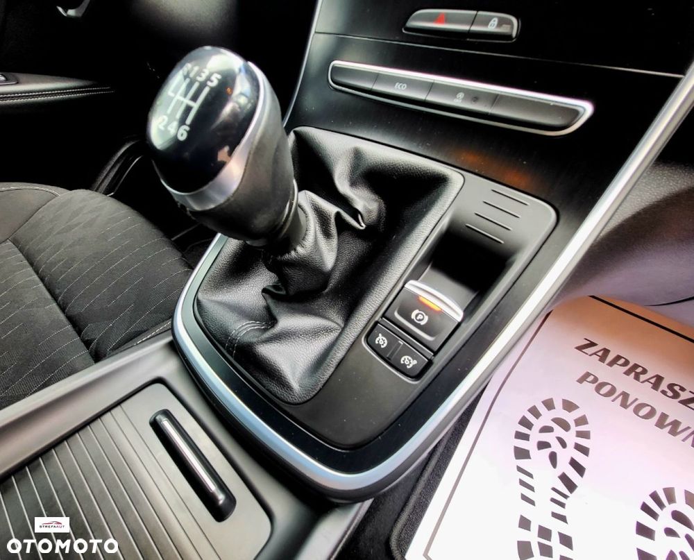 Renault Scenic - 25