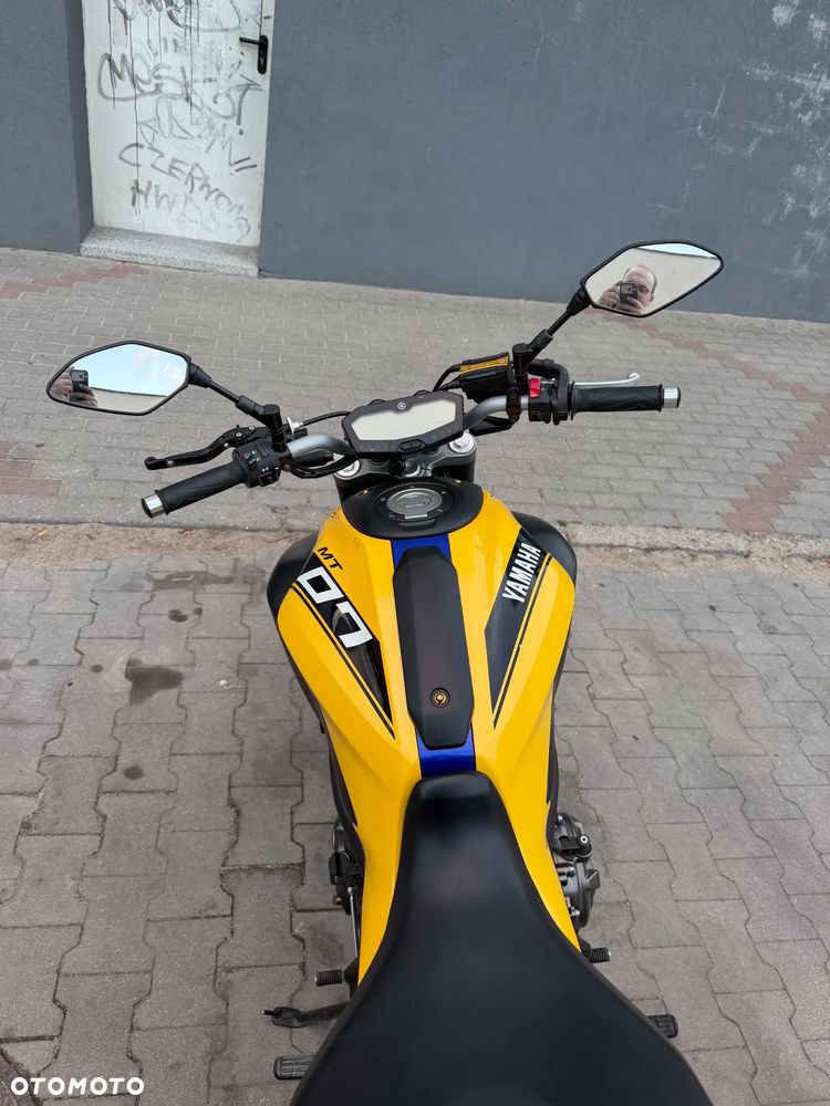 Yamaha MT - 4