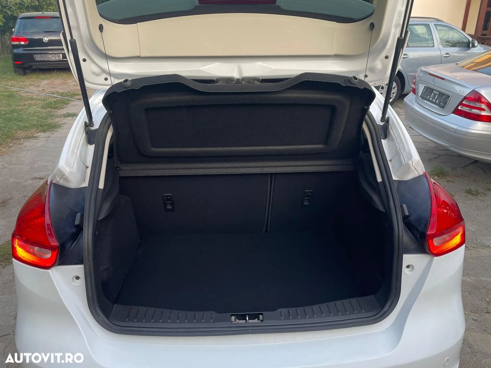 Ford Focus 1.0 EcoBoost Start Stop Trend - 9