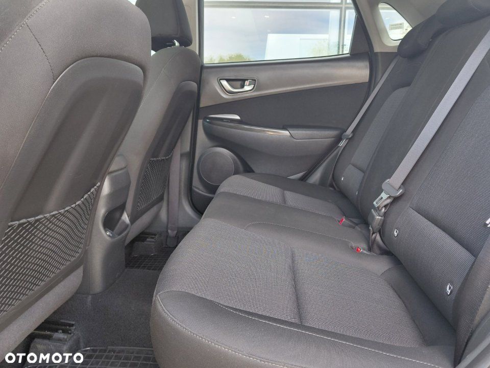 Hyundai Kona - 34