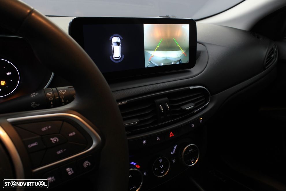 Fiat Tipo Station Wagon Cross 1.0 GSE T3 Cross - 17