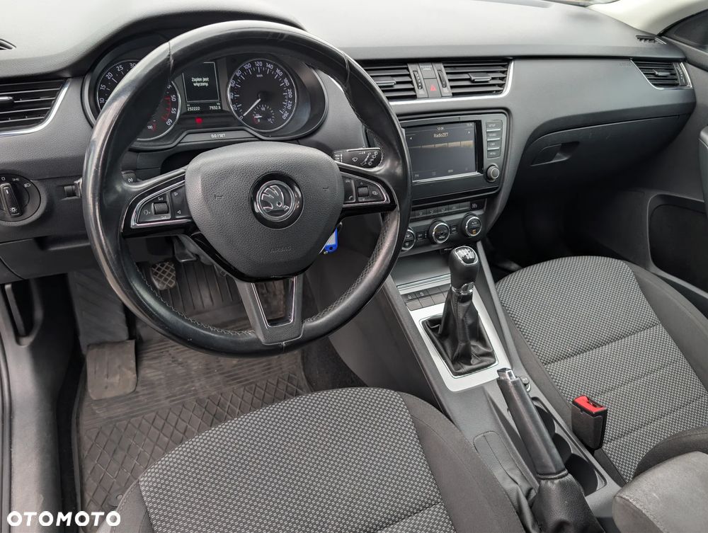 Skoda Octavia 1.6 TDI Ambition - 11