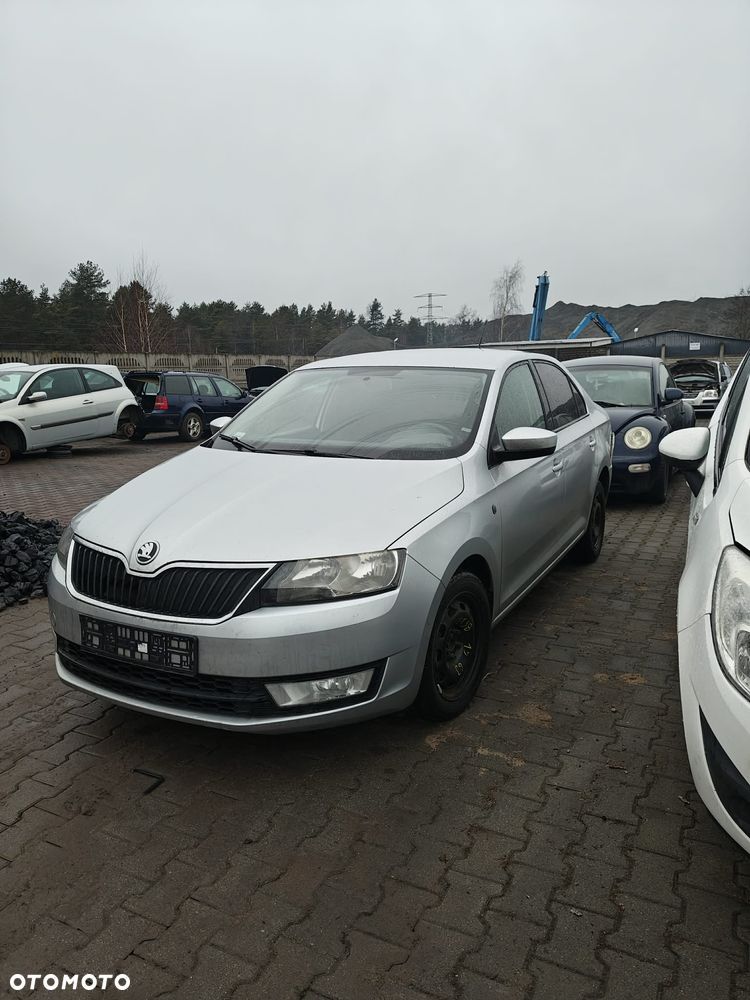 skoda rapid 2013 części  LA7W - 1