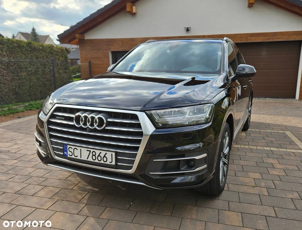 Audi Q7 - 10