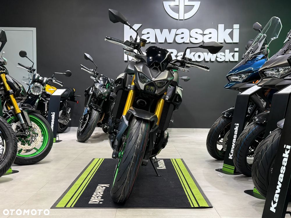 Kawasaki Z 900 - 8