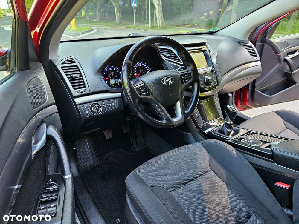 Hyundai i40 - 15