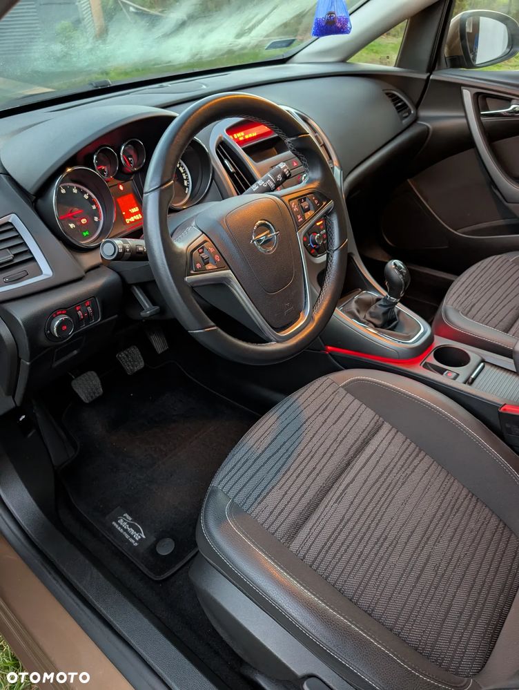 Opel Astra 1.6 Energy EU6 - 7