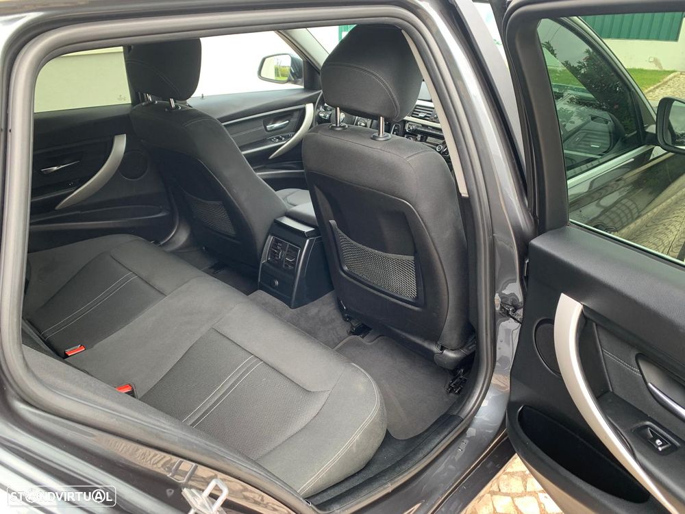 BMW 320 d Aut. Efficient Dynamics Edition Sport Line - 10