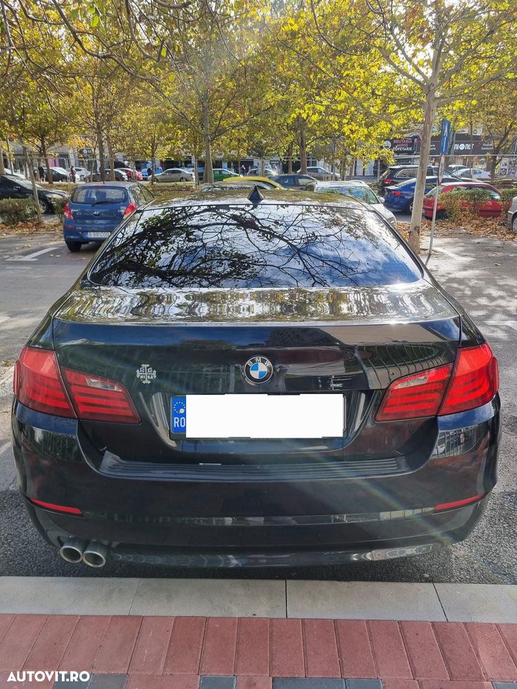 BMW Seria 5 520d Aut. - 7
