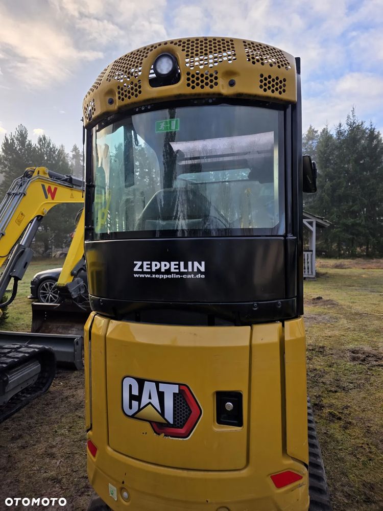 Caterpillar 301.8 - 2