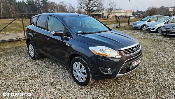Ford Kuga 2.5 4x4 Titanium
