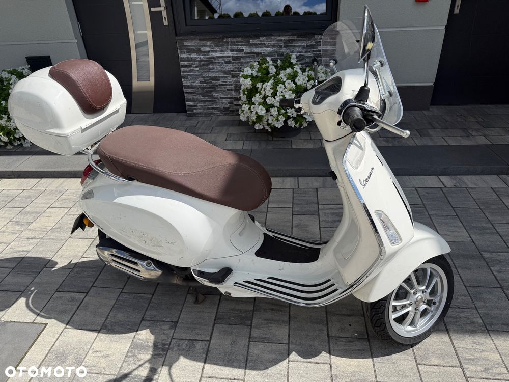 Piaggio Vespa - 1