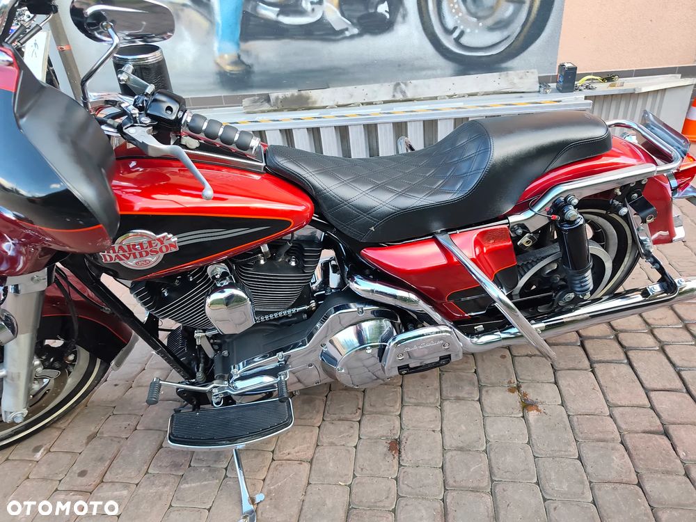 Harley-Davidson FLHTCU Ultra - 17