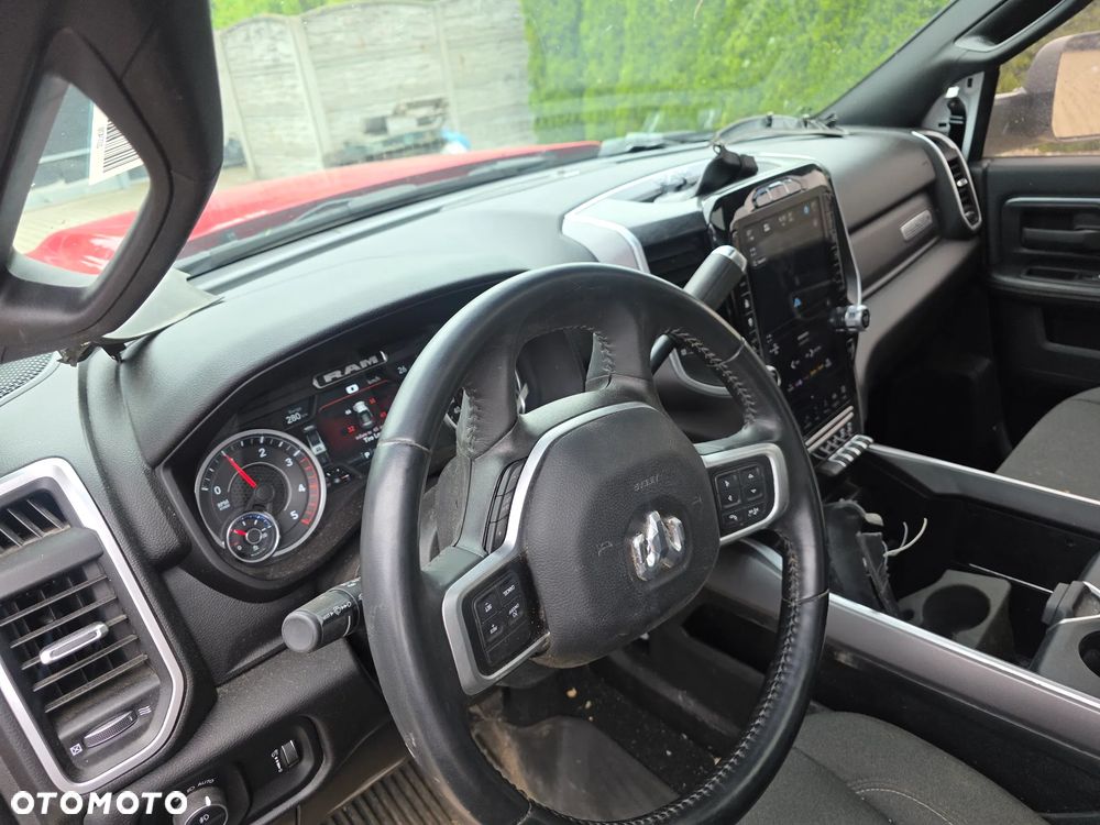 RAM 2500 - 12