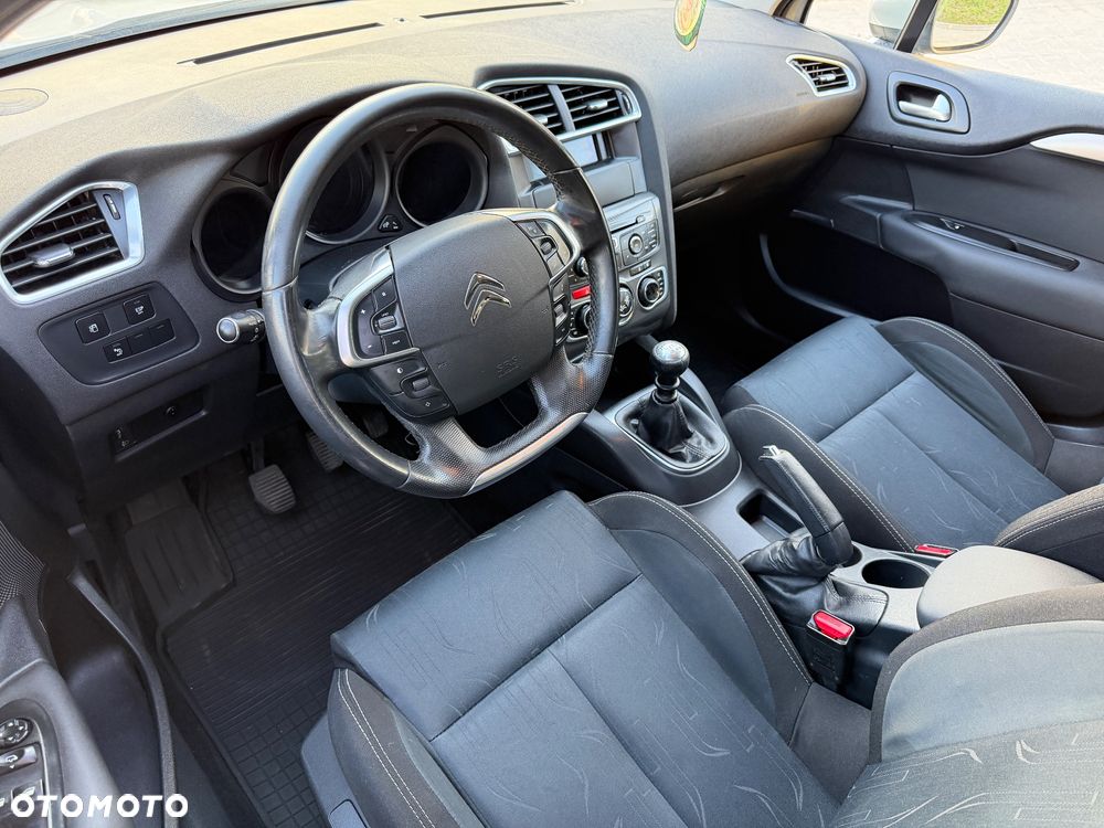 Citroën C4 1.6 HDi Attraction - 10